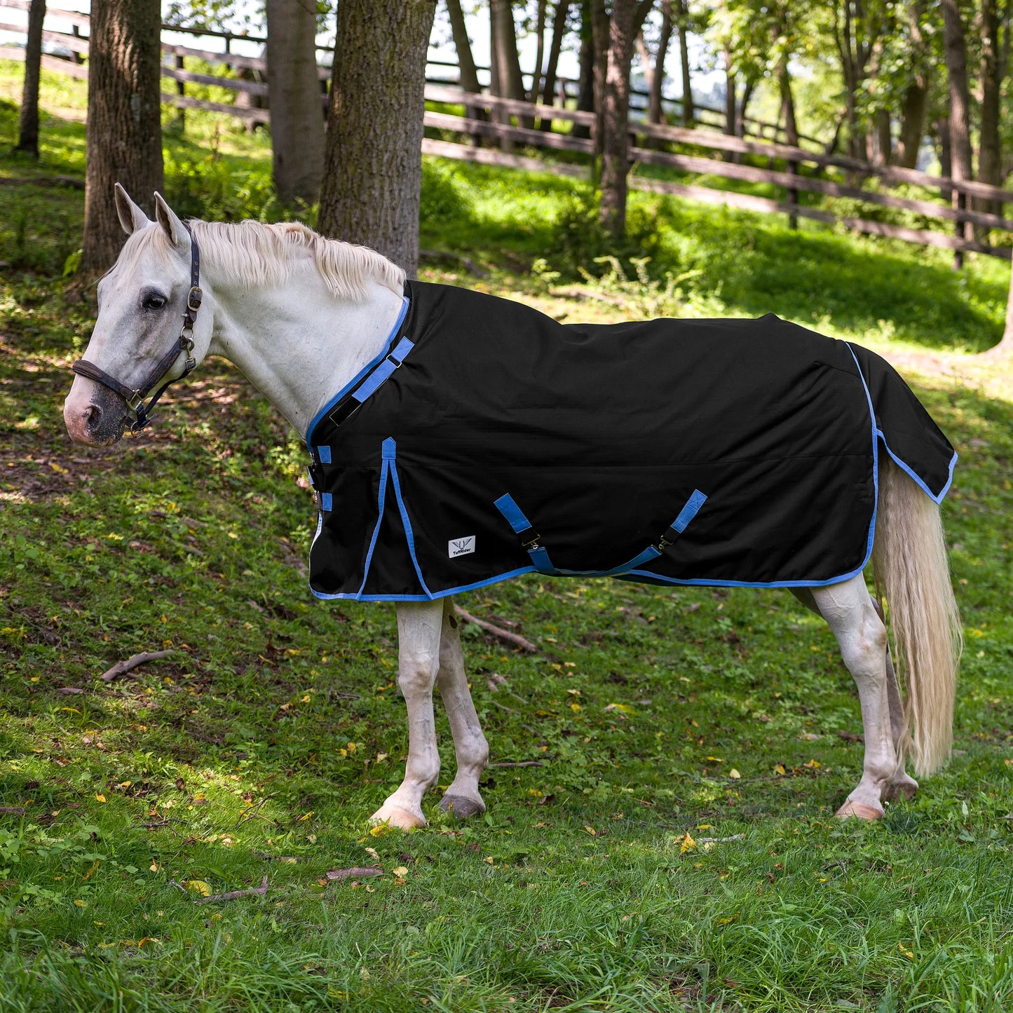 TuffRider Comfy-Fit 1200D Adjustable Neck Turnout Blanket, 200g
